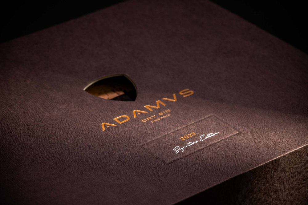 Adamus Organic Dry Gin Signature Edition 2023 70cl Gift Box Personalisiert 